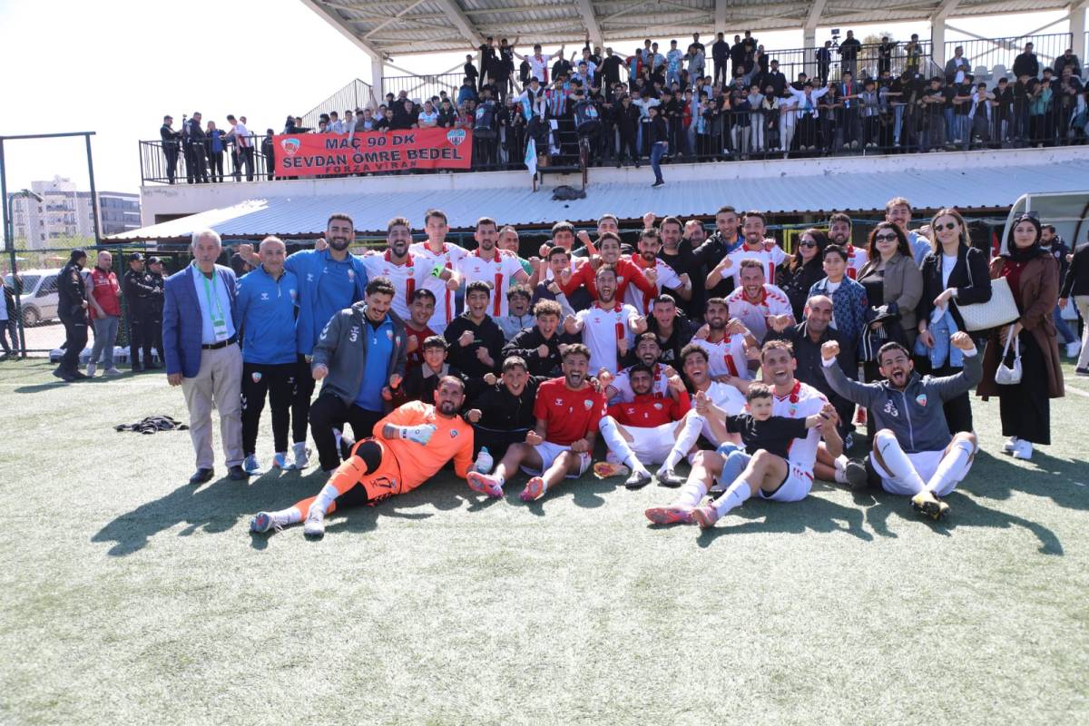 Viranşehir Belediyespor namağlup şampiyon oldu