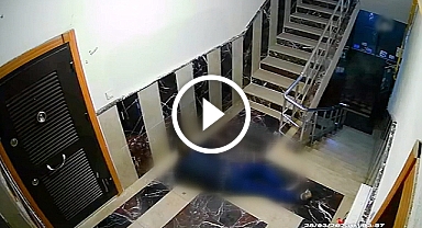 Şanlıurfa'da muhtara silahlı saldırı anı